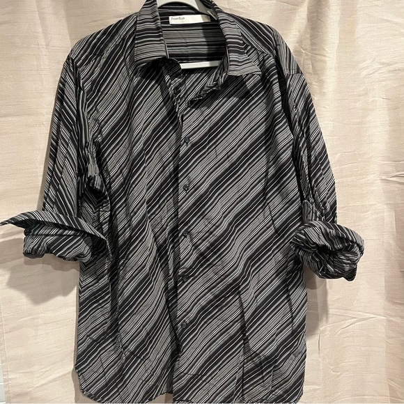 Perry Ellis Black White Stripe Button Down - Picture 1 of 4